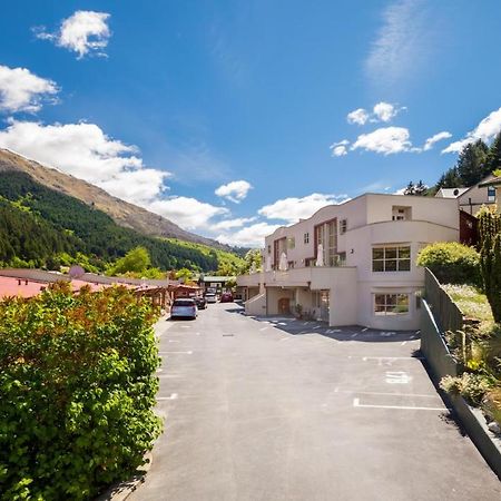 Cranbury Court Apartments Queenstown Exterior photo